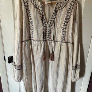 Knox Rose Cream Embroidered Long Sleeve Dress